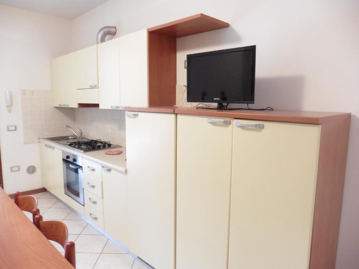 Le Terrazze Apartments Lido di Spina Eksteriør billede