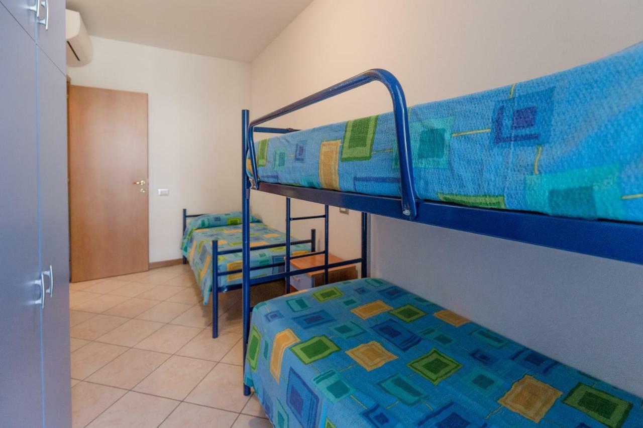 Le Terrazze Apartments Lido di Spina Eksteriør billede