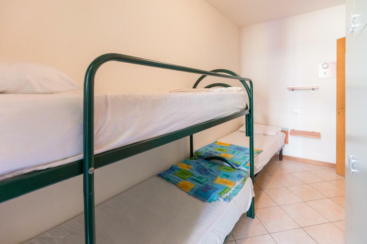 Le Terrazze Apartments Lido di Spina Eksteriør billede