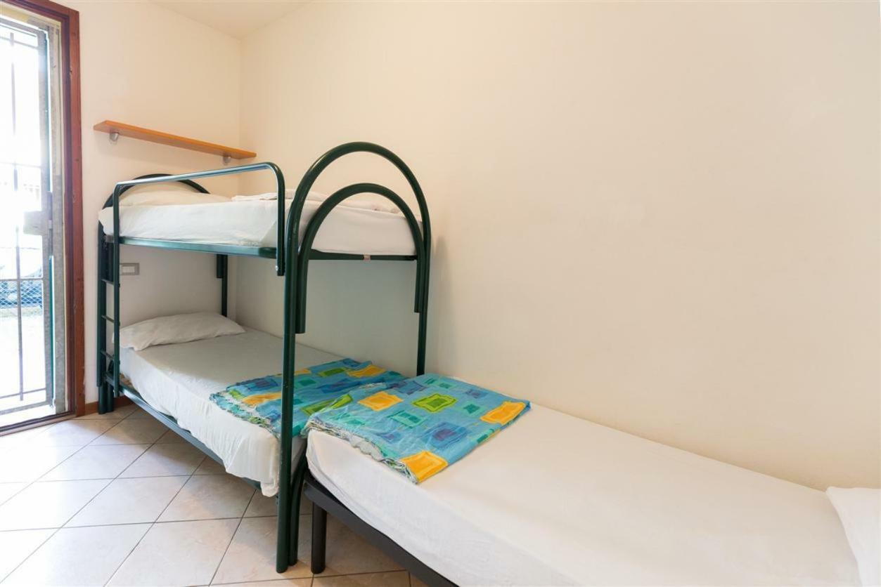 Le Terrazze Apartments Lido di Spina Eksteriør billede