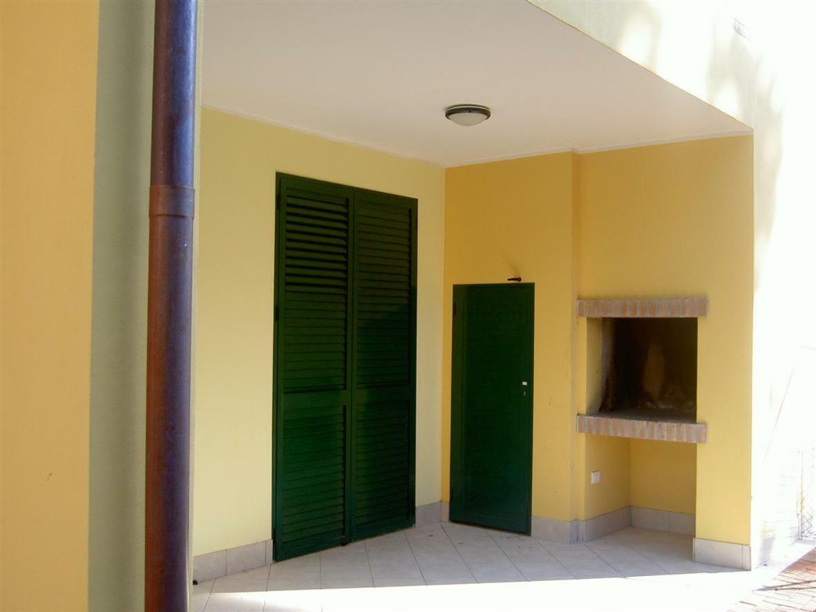 Le Terrazze Apartments Lido di Spina Eksteriør billede